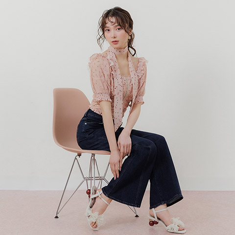 【Cherry&Strawberry】チェリープリントフリルクロップドブラウス(品番:BT37185)