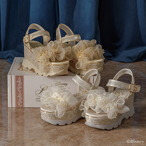 『美女と野獣』コレクション ドレスアップスポーツサンダル(品番:AR37177)