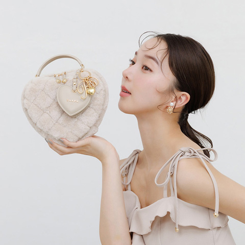 【Heart Collection】ファーキルティングハートショルダーバッグ(品番:FB38291)
